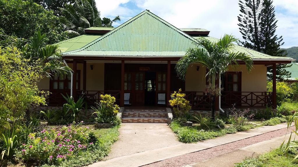 Paradise Flycatcher'S Lodge La Digue Exterior photo